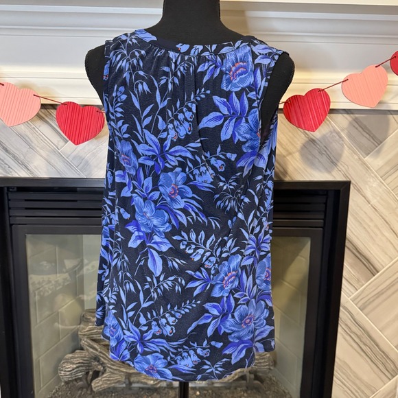 Loft Floral Sleeveless Blouse Top Blue Botanical Print Casual Tank - Picture 2 of 2